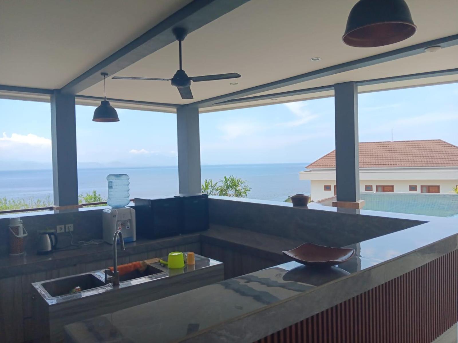 Jukung Dive Resort Bali Penida Batununggul Exteriör bild
