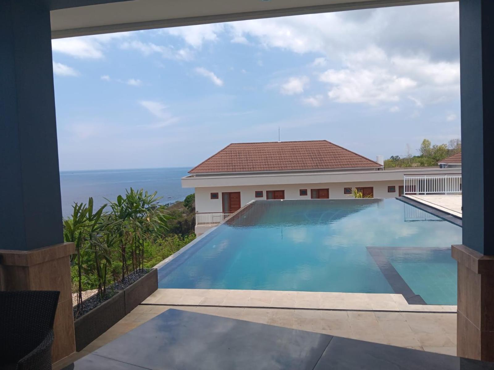 Jukung Dive Resort Bali Penida Batununggul Exteriör bild